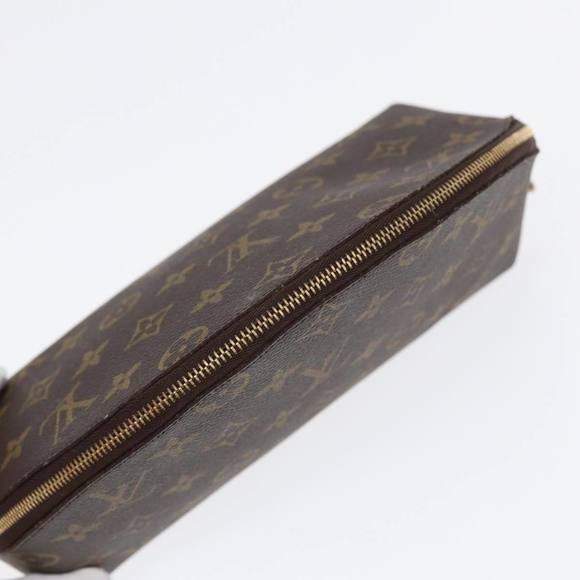 LOUIS VUITTON Monogram Trousse Demi Ronde Cosmetic Pouch M47520 LV Auth 86597 - Picture 5 of 16